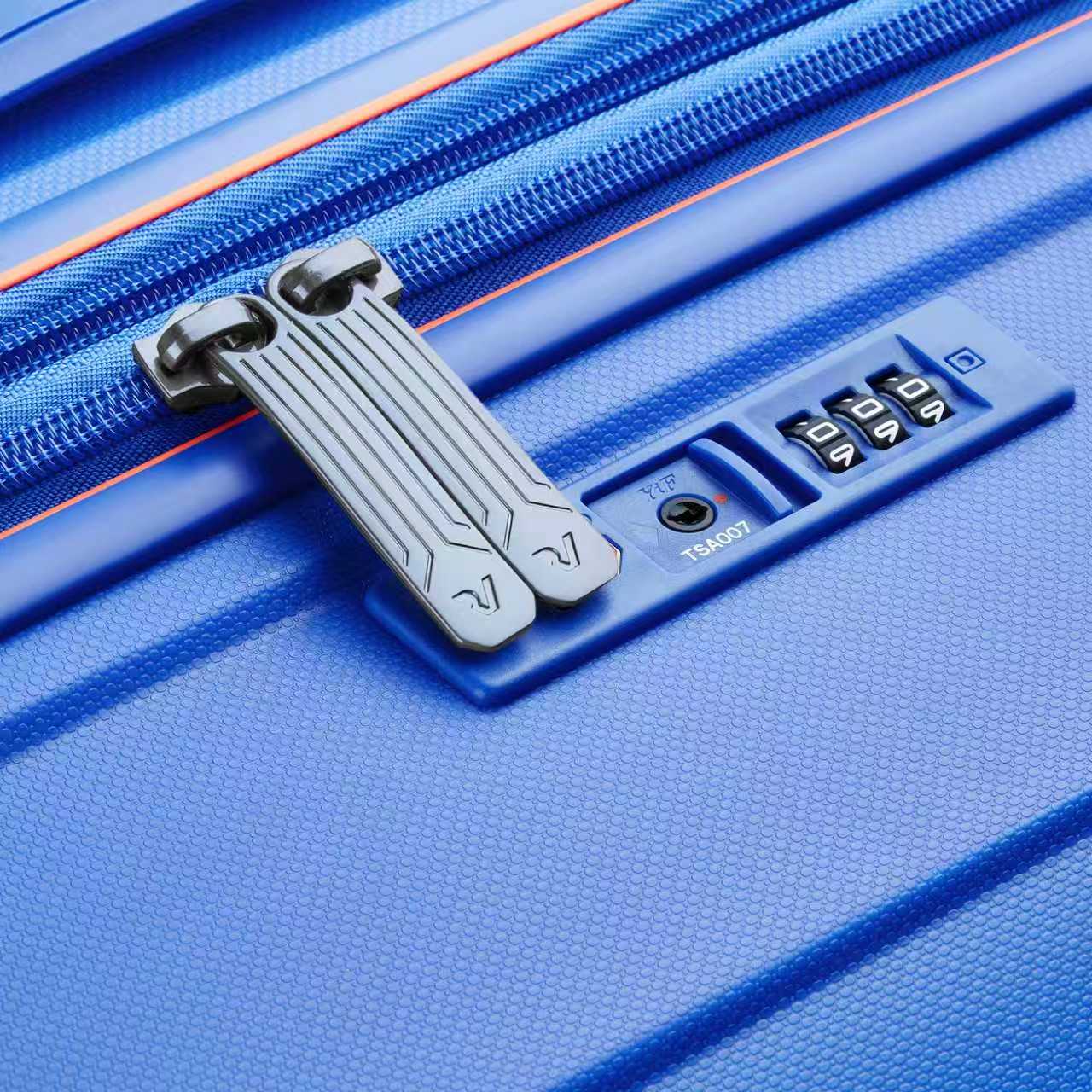 MALETA DE CABINA RONCATO B-FLYING 55 CM. | EXPANDIBLE, LIGERA, RESISTENTE, JUVENIL