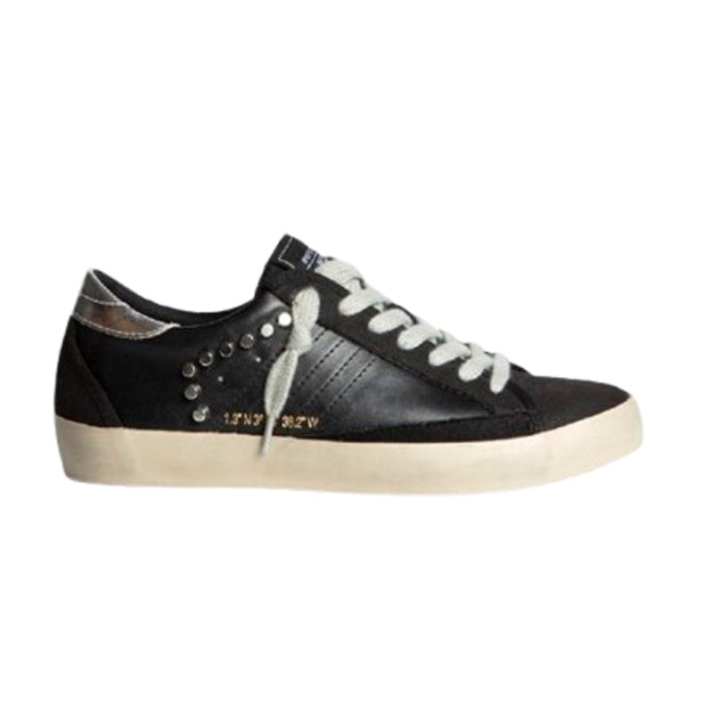 SNEAKERS CORINA CON TACHAS CÓMODAS URBANAS