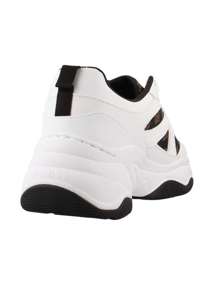 SNEAKER GUESS HACHA