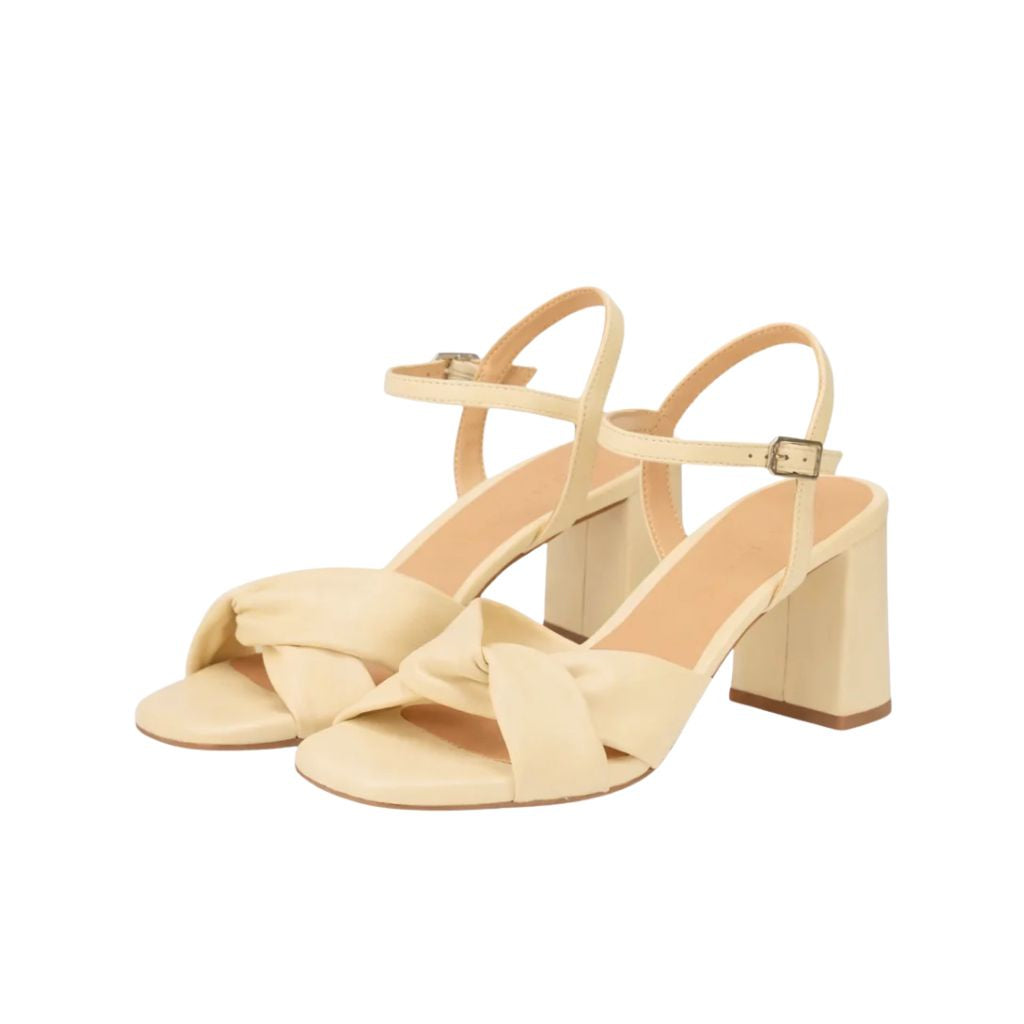 SANDALIA UNISA MEDAWAY TACON 6 CM.